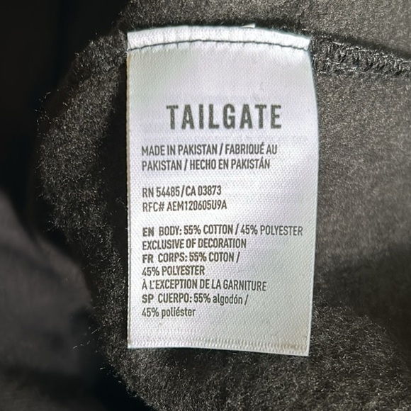 State University of IOWA Tailgate Sweater | SIZE M - Picture 8 of 10